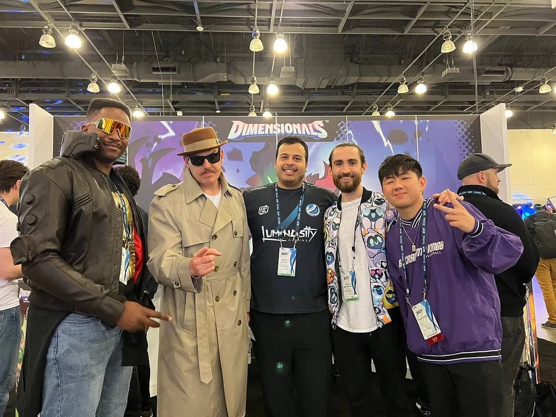 YellowPantherX with the Dimensionals team